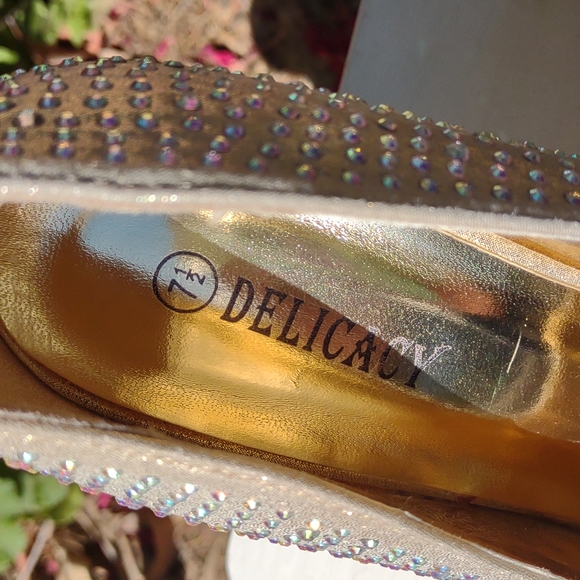 Delicacy Gold Rhinestone Platform Super High Pumps 7.5 - Picture 6 of 9